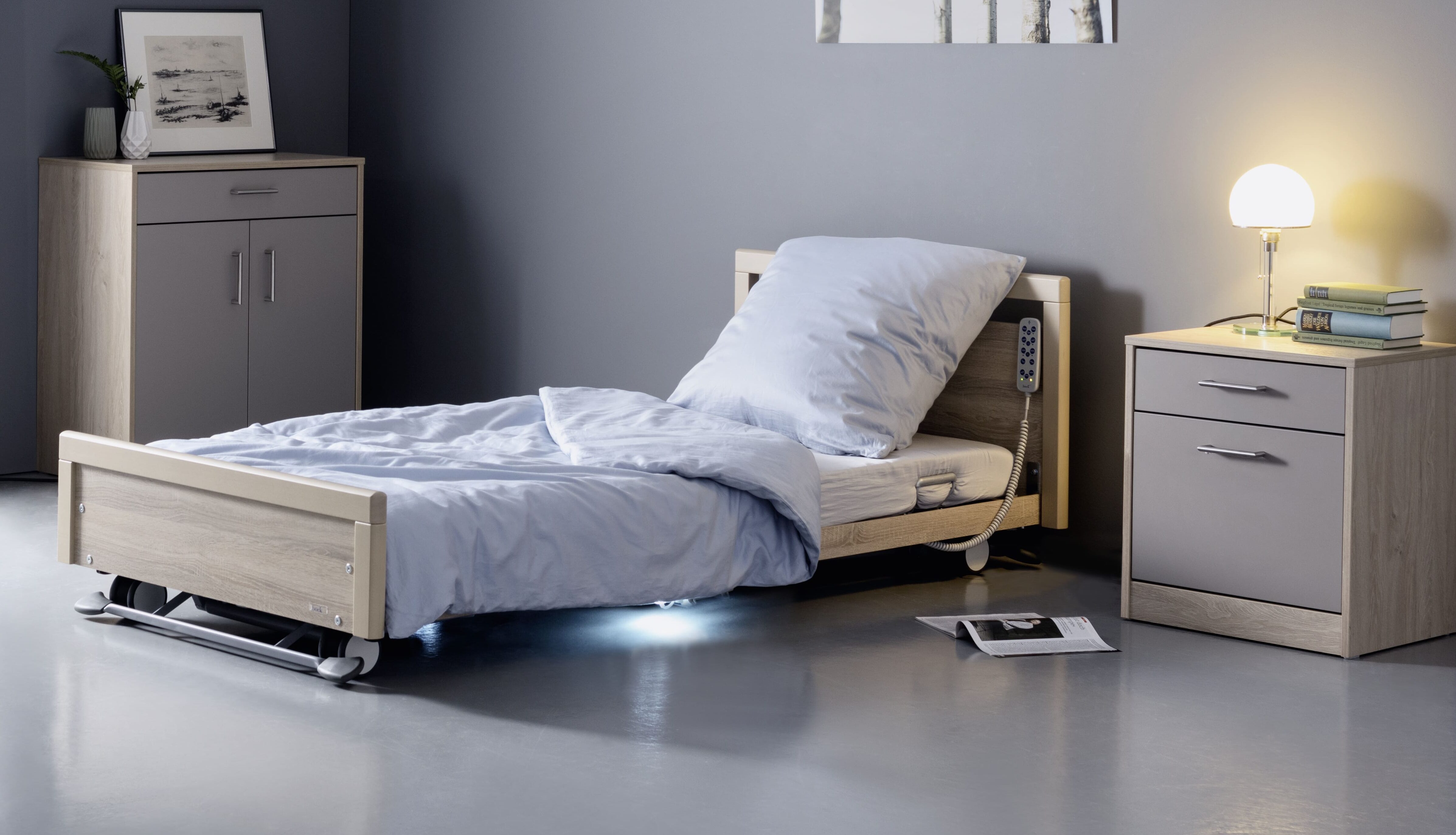 illuminazione della camera da letto della struttura con led sottorete